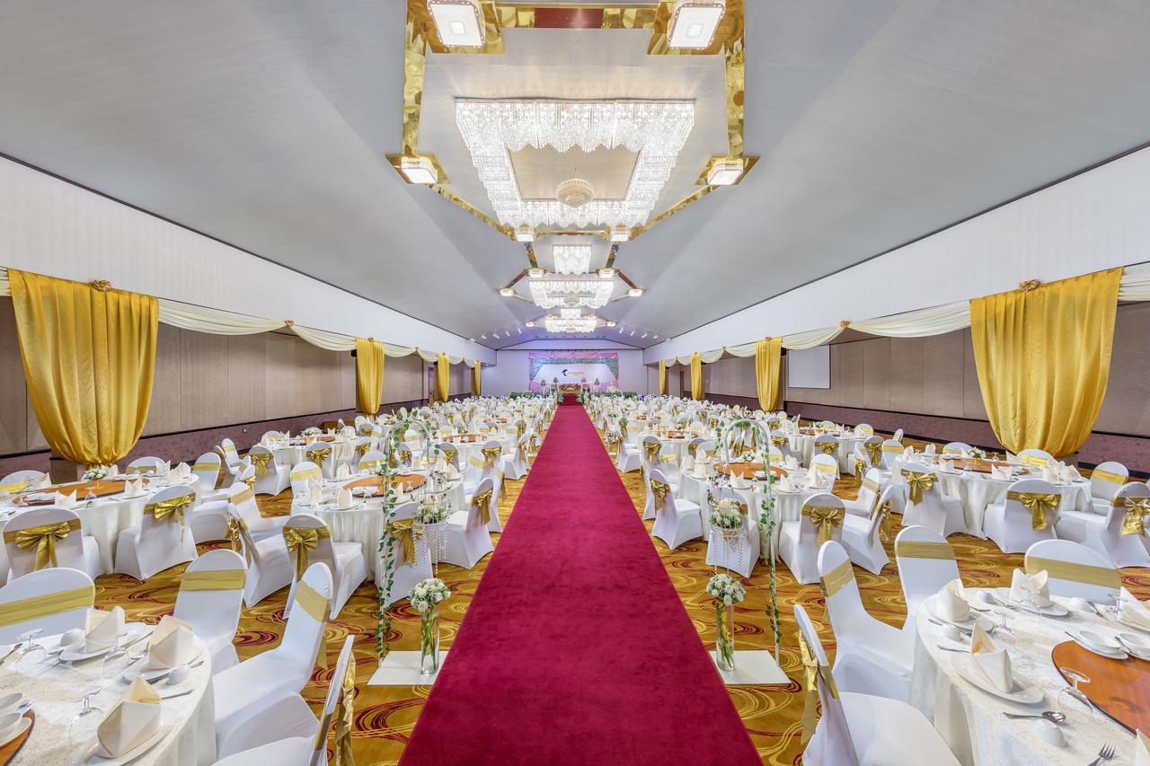 Taw Win Garden Hotel Yangon Exteriör bild